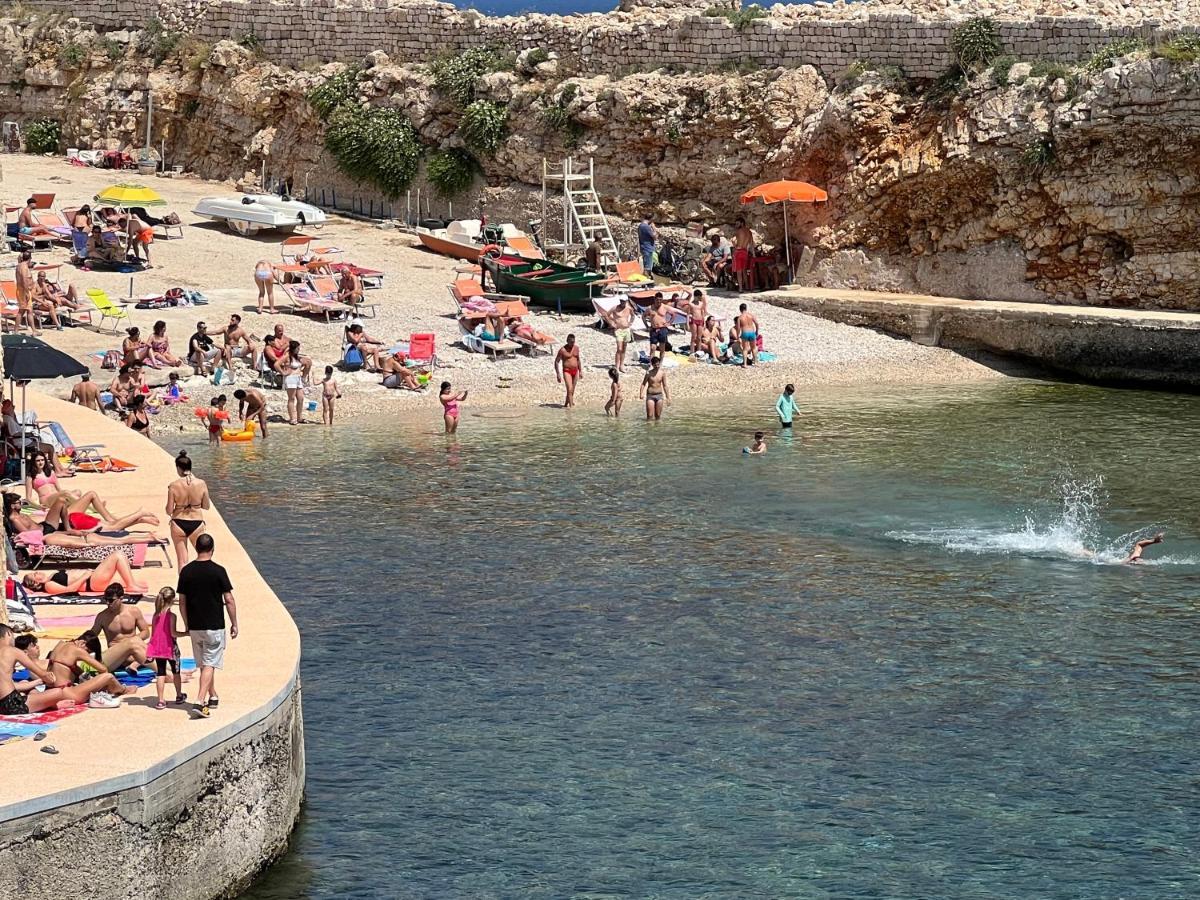 Amare Il Mare Bed and Breakfast Polignano a Mare Exteriör bild